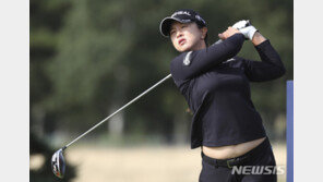 김세영 AIG여자오픈 3R 공동 8위…선두와 3타차