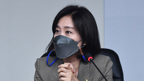 국민의힘, 루마니아 ‘모더나’ 기부에 “韓, 백신처리국 전락”