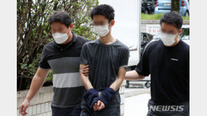 잠자는 60대 아버지에 흉기 휘두른 10대…검찰 송치