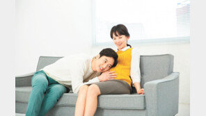 건강한 정자 만들어지는 데 3개월 걸려… “아빠도 임신준비가 필요해”