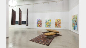 ‘회화 작품과 디제잉의 만남’…전시공간 변주로 부활한 작품들