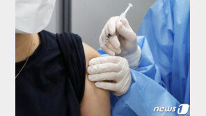 강릉 ‘AZ→모더나’ 오접종에…당국 “독일·덴마크선 교차 허용”