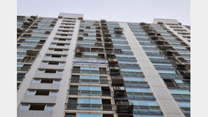 [단독]“불난 13층에 사람” 듣고도 14층부터 수색… 부실 구조 논란 