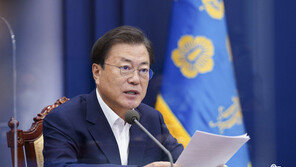 文대통령 “韓 도운 아프간인들에게 도의적 책임 다하는 것은 당연한 일”