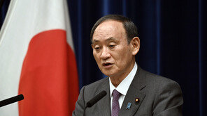 日스가 총리, 연임 가능할까…자민당 총재 내달 29일 선출