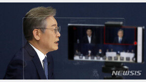 ‘지사 리스크’  커지는 이재명…고문 가해자 인사에 무료변론 논란