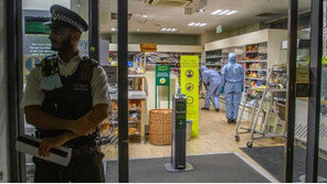 대형마트서 식품에 주사기로 몰래 이물질 넣은 英 남성