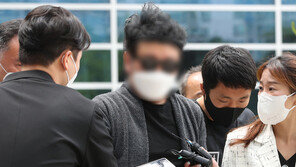 경비원 폭행-협박한 입주민 징역5년 확정…“반성문에 남 탓만”