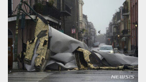 美 ‘카트리나 참사’ 16년째 되는 날, 또 허리케인… 정전·인명피해