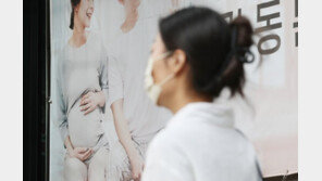 임신부, 12~17세도 4분기부터 접종…부스터샷 시행