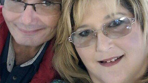 코로나 완치 후 집에 가보니 남편 사망…동시 감염 부부의 비극