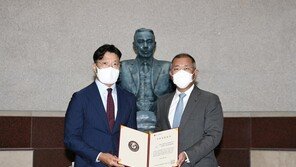 정몽구 명예회장, ‘백신혁신센터’ 설립에 사재 100억원 기부