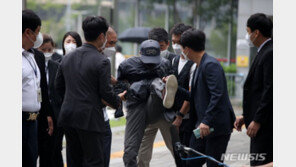 ‘전자발찌’ 연쇄살인범, 첫 범행후 아이폰 4대 샀었다