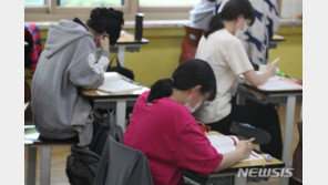 “수능 9월 모평, 선택과목 있는 영역 난이도 균형있게 출제”