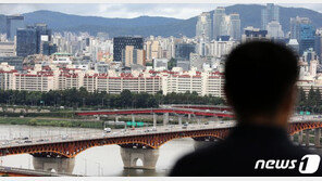 8월 거래량 1862건, 매물잠김에도 신고가 행진…“시장 가격 무시 못해”