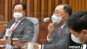 윤석열에 제동 건 홍준표 “역선택 아닌 확장성”…하태경 “3명만 고집부려”