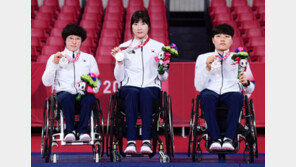 패럴림픽 女탁구 단체 값진 은메달…“파리에선 만리장성 넘겠다”