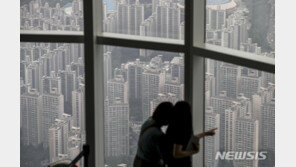 ‘부모 찬스’로 집 산 젊은이들, 文정부 들어 2배 늘었다