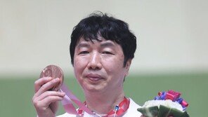 사격 심영집, 남자 50m 소총 3자세 동메달…출전 9년만에 첫 메달
