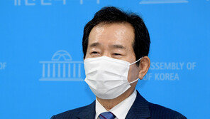 정세균·추미애, 초접전 3위 쟁탈전…0.24%p차