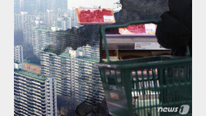 “월급 오르면 뭐해”…밥상물가에 사회보험료까지 ‘훌쩍’