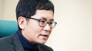 ‘악마판사’ 문유석 작가 “코로나로 변한 세계 담아… 일종의 사고 실험”