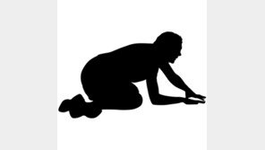 술 취해 여대생 기숙사 담 넘은 공무원…풀숲서 웅크려 있다 ‘덜미’