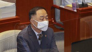 홍남기 “금리 인상, 한 번에 안 그칠 것…취약계층 지원 보강”