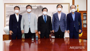 與野, 언론중재법 ‘8인 협의체’ 완성…27일 본회의 상정