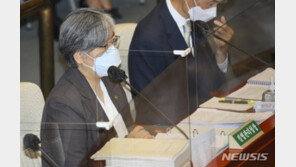 ‘단계적 일상회복’ 11월 예상…정은경 “실내마스크 더 지켜야”