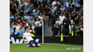 손흥민의 맨시티전 결승골, 토트넘 ‘8월의 골’ 선정