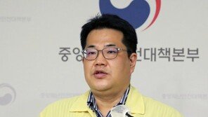 정부 “위드 코로나, 11월 중순 검토…요양시설 고령층, 부스터샷 준비”