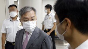 최강욱, ‘고발사주 의혹’ 비판…“언론·법원·시민 농락해”