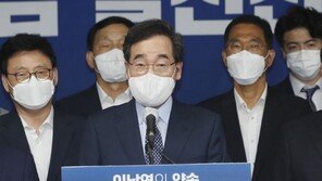 이재명, 친문-86그룹 세 확장… 이낙연, 광주서 의원사퇴 배수진 