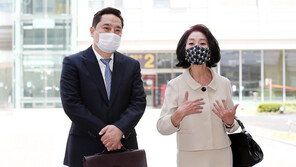 김부선 “강용석, 구속되면 이재명과 민사재판 자신없다”