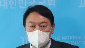 尹, 검찰 고발 사주 의혹에 “시간 지나면 문제 드러날 것”