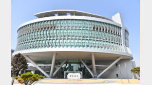 근무시간에 테슬라 관련 글 블로그 등에 올리고 수억 번 전기안전公 간부