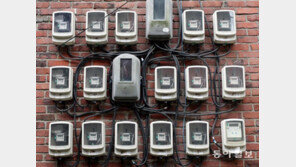 반년 동결 전기료-14개월 동결 가스비, 추석연휴 지나면 줄줄이 오를 가능성 