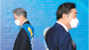 과반 지킨 이재명, 격차 좁힌 이낙연 