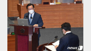 “검찰의 국정농단” vs “박지원의 정치공작”…여야 대정부질문 충돌