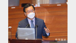 野 “청주간첩단 사건을 언론보도로 파악하나”…김부겸 “제 불찰” 사과