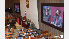 김석기 “文, 간첩 도움으로 당선”···與 “북풍 공작 못된 버릇”