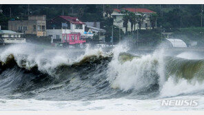 태풍 ‘찬투’, 내일부터 직접영향…모레 전국 비·바람