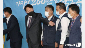 尹 “손발 노동 아프리카나”…與 “천박한 관점” “차별주의자”