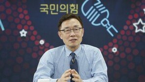 ‘4강 아슬아슬’ 최재형, 캠프 해체 극약처방 통할까