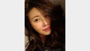 ‘47세’ 성현아, 나이 믿기지 않는 수수한 동안 미모 