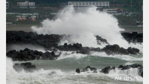 ‘태풍 영향’ 비, 400㎜이상 더온다…내일 전국 확대