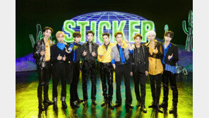 NCT 127, 美 ‘제임스 코든쇼’에서 신곡 ‘스티커’ 무대 최초 공개