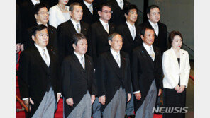 스가 日 총리, 자민당 총재선거서 고노 행정상 지지 선언