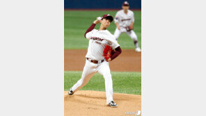 ‘방역수칙 위반’ 안우진 복귀시킨 홍원기 감독 “결정 번복, 거듭 죄송”